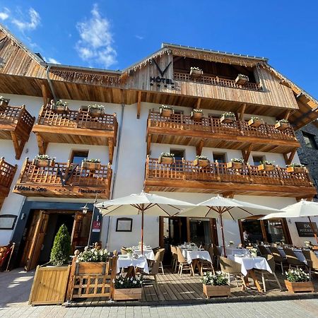 Hotel Le V De Vaujany Exterior foto