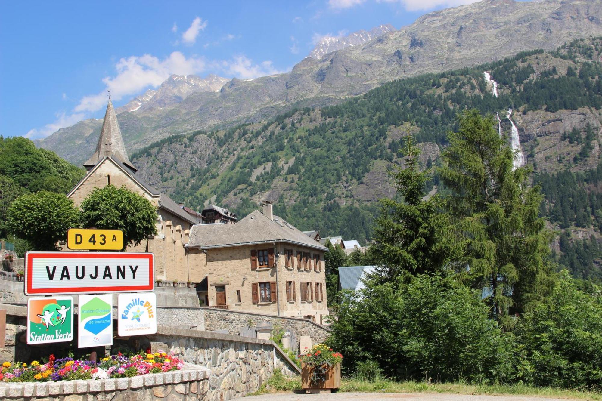 Hotel Le V De Vaujany Exterior foto